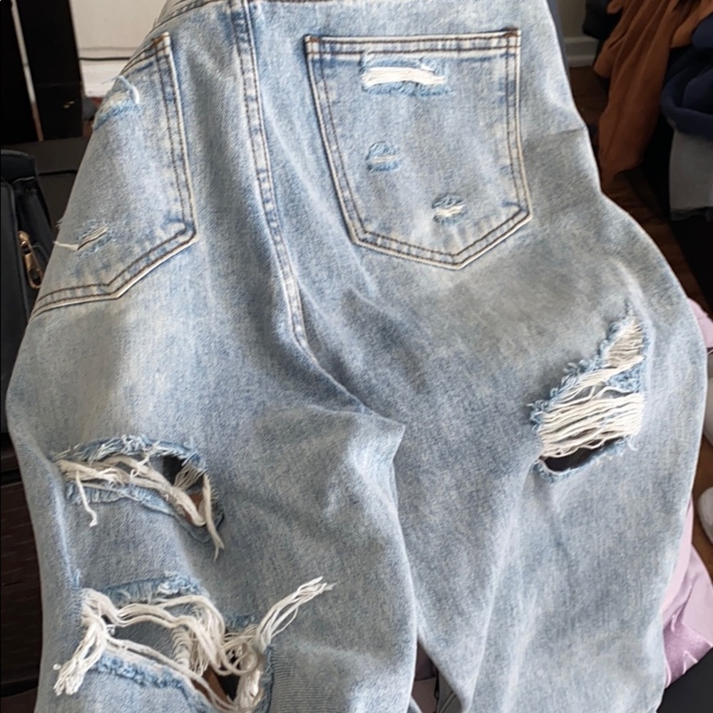 Distressed butt ripped mom jeans
